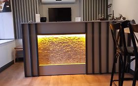 Evin Suit Hotel